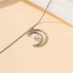 Elegant Crescent Moon Pendant Necklace - Image 4