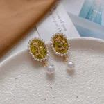 Heart Flower Pearl Ear Studs - Image 28