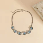 Vintage-Style Turquoise Accent Choker Necklace - Image 4