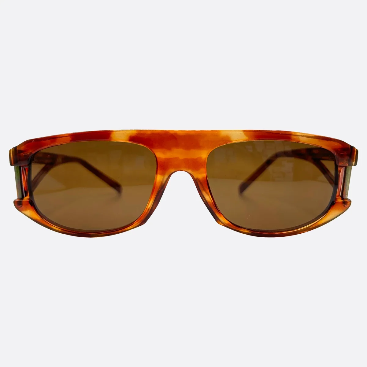 98C64016-1E7E-CC59-53E2-47D7B92078DC Classic Eyewear That Speaks of Timeless Style - Image 1