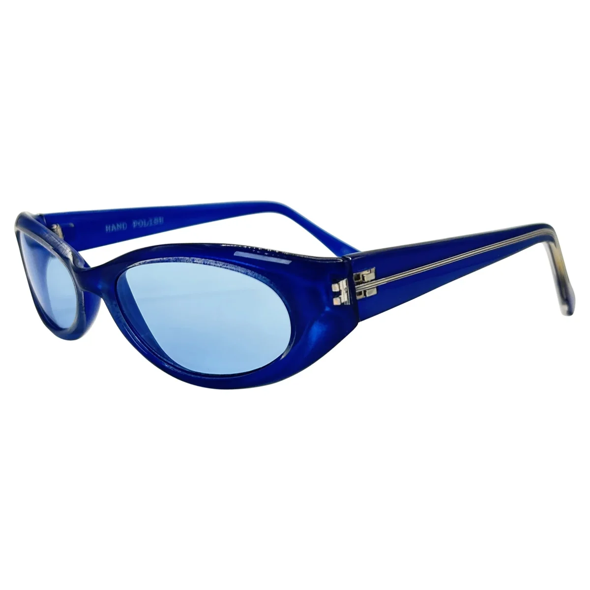 Fashionable Eyewear That Exudes Confidence - Image 6