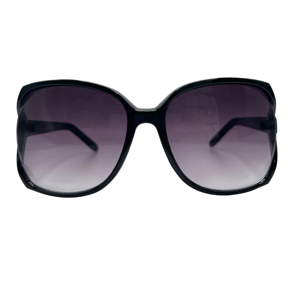 Stylish Eyewear That Embodies Bold Sophistication - Image 4